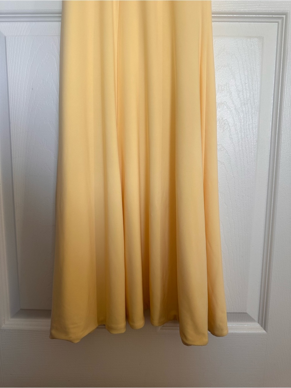 Yellow Club L London Armelia Formal Dress - Size 4 - Picture 3 of 4